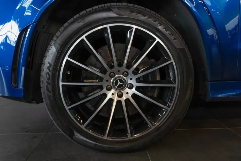 Mercedes-Benz GLE 580 din 2020 cu 66.500 km - oferta MER151974 - foto 4