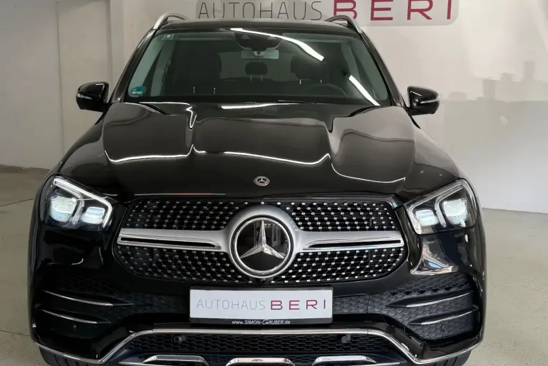 Mercedes-Benz GLE 350 din 2020 cu 56.500 km - oferta MER151975 - foto 2