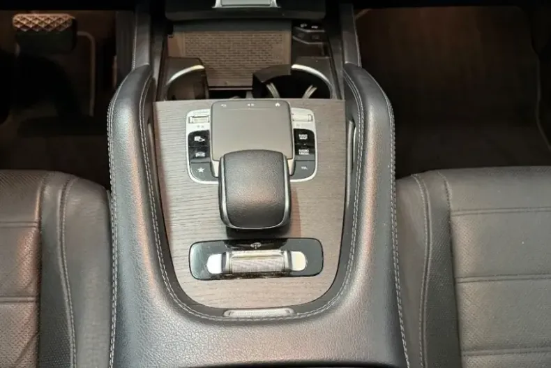 Mercedes-Benz GLE 350 din 2020 cu 56.500 km - oferta MER151975 - foto 17