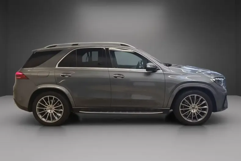 Mercedes-Benz GLE 300 din 2024 cu 25.547 km - oferta MER151978 - foto 4