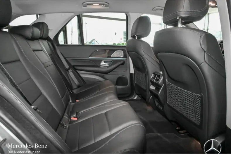 Mercedes-Benz GLE 300 din 2024 cu 26.104 km - oferta MER151979 - foto 9