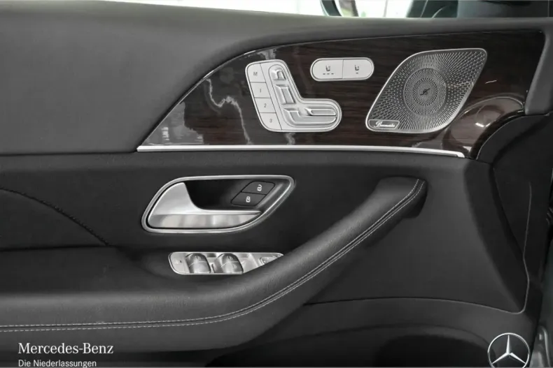 Mercedes-Benz GLE 300 din 2024 cu 26.104 km - oferta MER151979 - foto 17