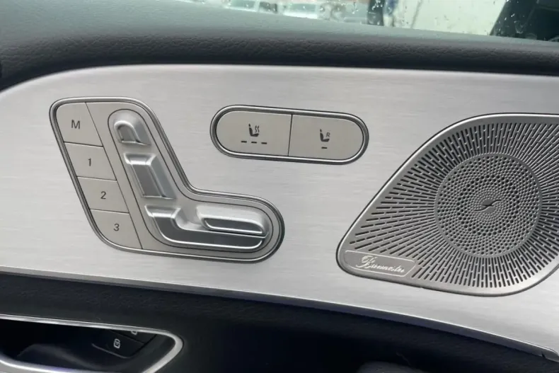 Mercedes-Benz GLE 300 din 2024 cu 16.735 km - oferta MER151980 - foto 17