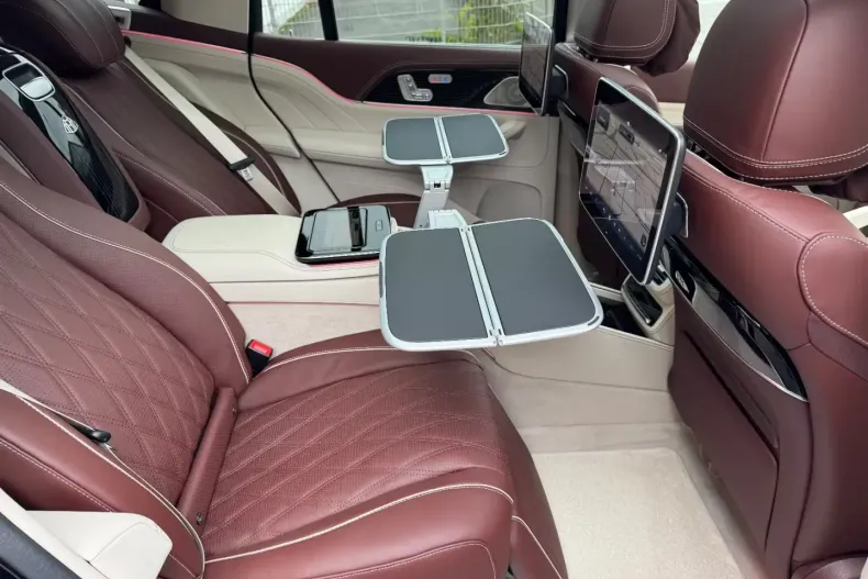 Mercedes-Benz GLS 600 din 2025 cu 22 km - oferta MER151985 - foto 10