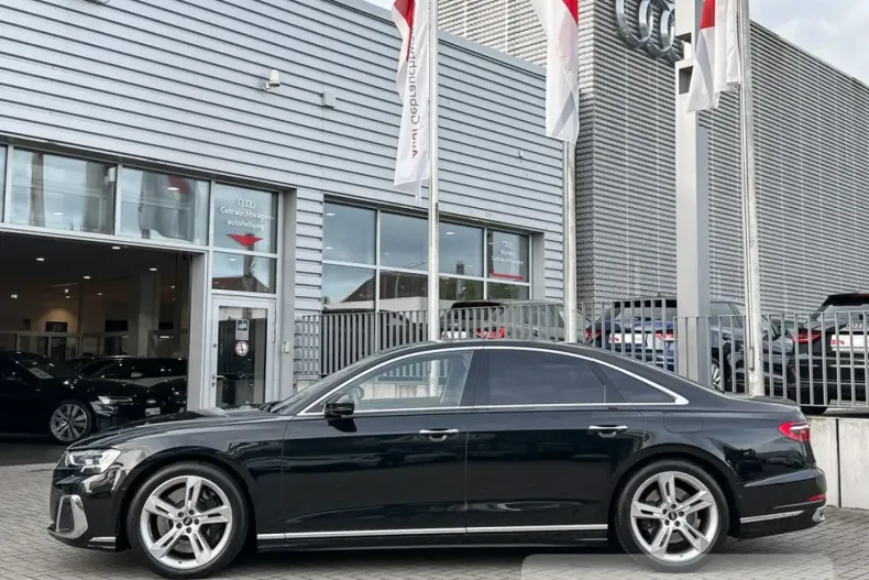 Audi A8 din 2022 cu 118.607 km - oferta AUD151986 - foto 3