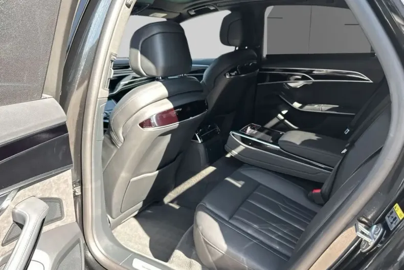 Audi A8 din 2021 cu 34.145 km - oferta AUD151990 - foto 10