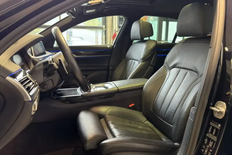 BMW 730 din 2021 cu 113.377 km - oferta BMW151992 - foto 5