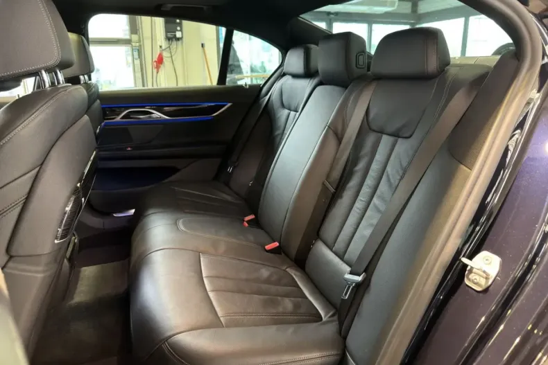 BMW 730 din 2021 cu 113.377 km - oferta BMW151992 - foto 6