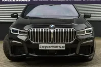 BMW 740 din 2021 cu 41.808 km - oferta BMW151994 - foto 6