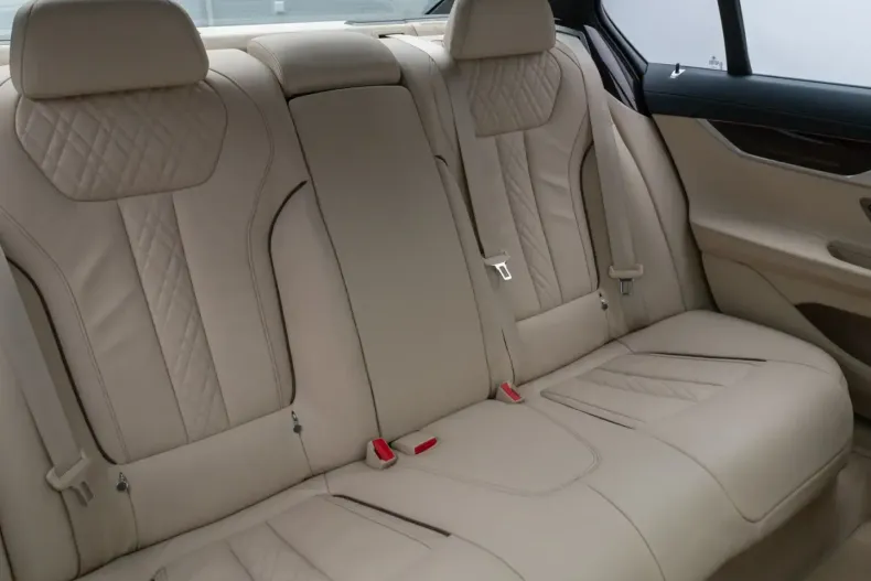 BMW 740 din 2021 cu 97.500 km - oferta BMW151996 - foto 26