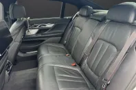 BMW 750 din 2022 cu 98.353 km - oferta BMW151997 - foto 7