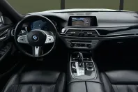 BMW 750 din 2022 cu 98.353 km - oferta BMW151997 - foto 9