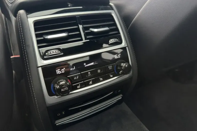 BMW 750 din 2022 cu 98.353 km - oferta BMW151997 - foto 15