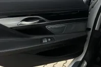 BMW 750 din 2022 cu 98.353 km - oferta BMW151997 - foto 17