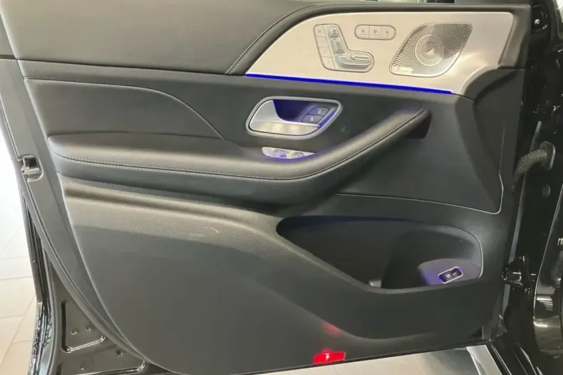 Mercedes-Benz GLE 450 din 2023 cu 33.842 km - oferta MER152001 - foto 5