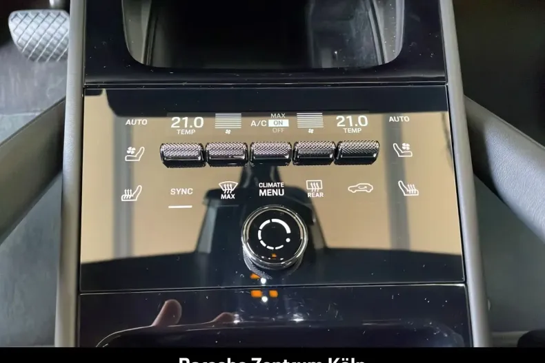 Porsche Cayenne din 2023 cu 8.387 km - oferta POR152013 - foto 17