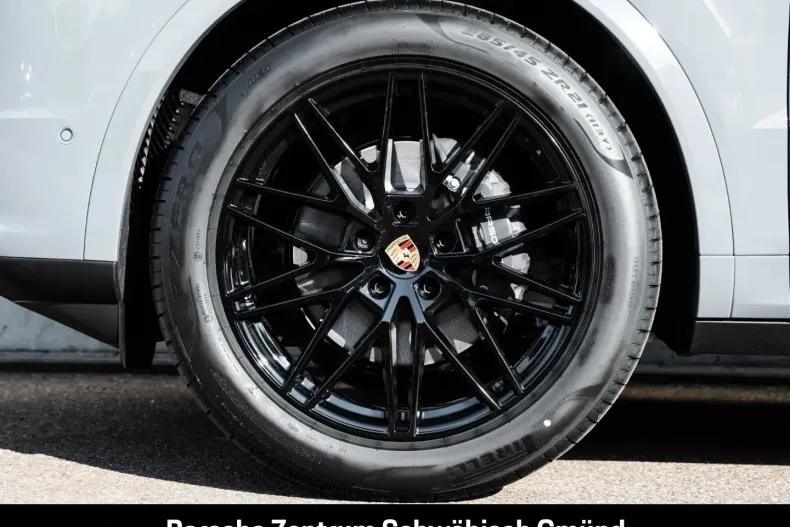 Porsche Cayenne din 2024 cu 24.900 km - oferta POR152014 - foto 6