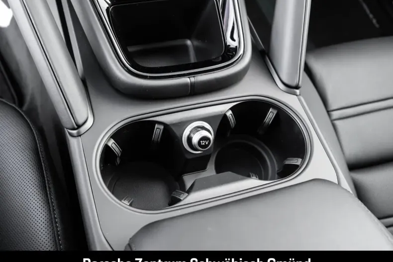 Porsche Cayenne din 2024 cu 24.900 km - oferta POR152014 - foto 24