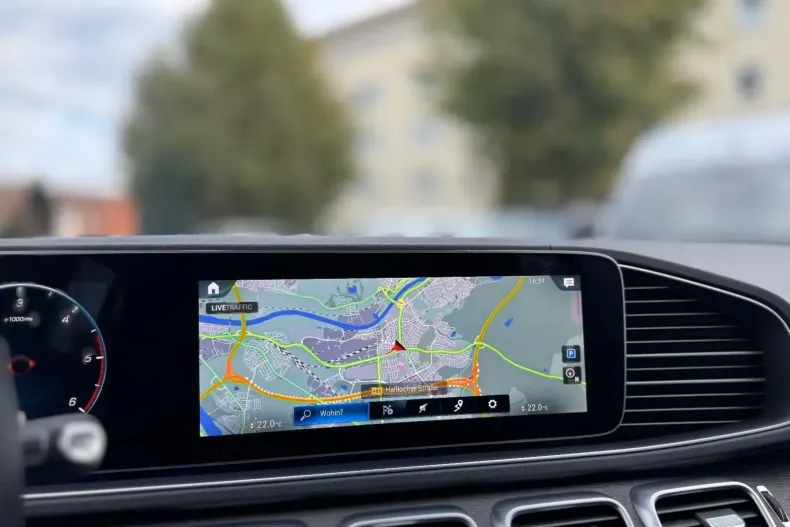 Mercedes-Benz GLE 300 din 2024 cu 45.600 km - oferta MER152016 - foto 13