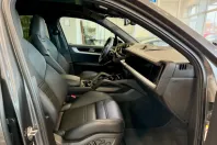 Porsche Cayenne din 2023 cu 29.987 km - oferta POR152019 - foto 12