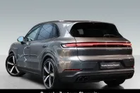 Porsche Cayenne din 2025 cu 17.900 km - oferta POR152024 - foto 3