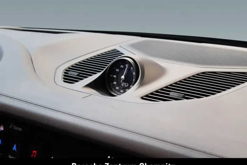 Porsche Cayenne din 2025 cu 17.900 km - oferta POR152024 - foto 24