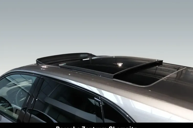 Porsche Cayenne din 2025 cu 17.900 km - oferta POR152024 - foto 34