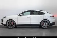 Porsche Cayenne din 2024 cu 26.935 km - oferta POR152025 - foto 2