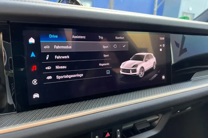 Porsche Cayenne din 2024 cu 14.600 km - oferta POR152026 - foto 16