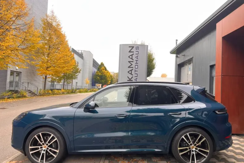 Porsche Cayenne din 2024 cu 14.600 km - oferta POR152026 - foto 28