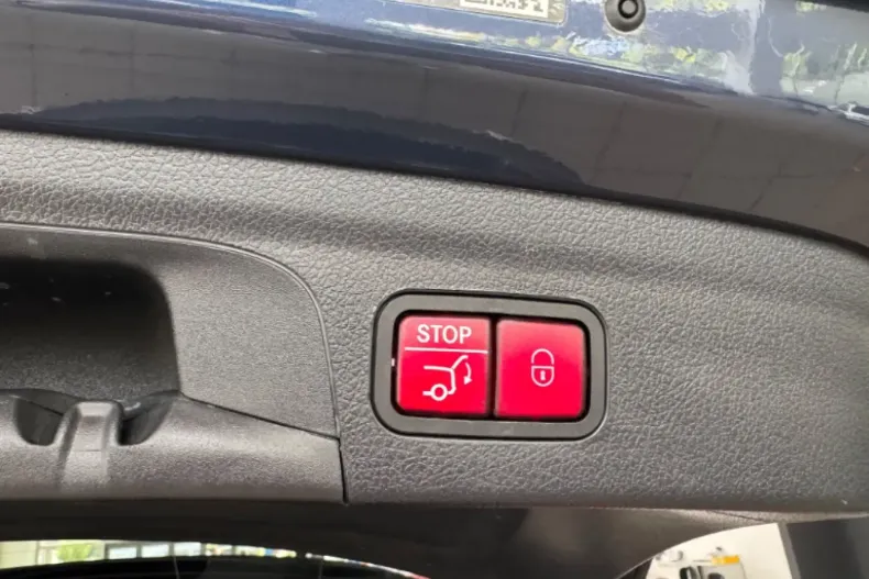 Mercedes-Benz GLE 450 din 2024 cu 24.500 km - oferta MER152027 - foto 8