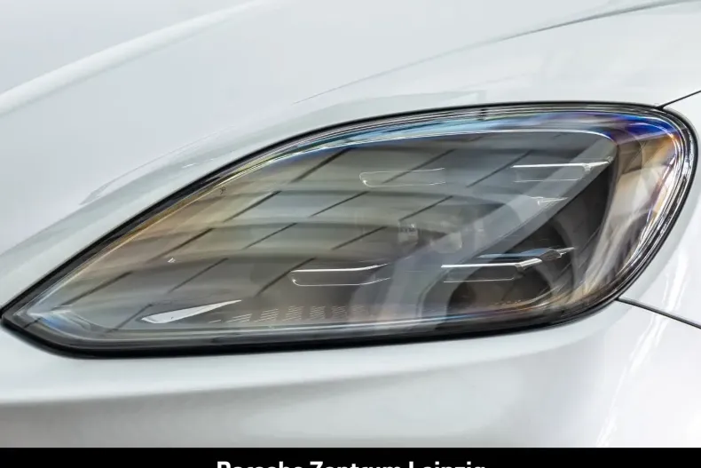 Porsche Cayenne din 2024 cu 29.373 km - oferta POR152029 - foto 9