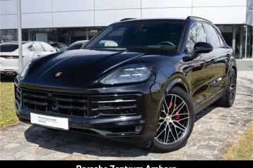 Porsche Cayenne din 2023 - oferta POR152038