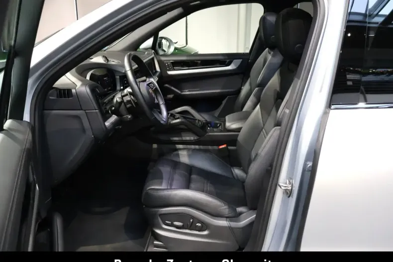 Porsche Cayenne din 2024 cu 22.360 km - oferta POR152039 - foto 12