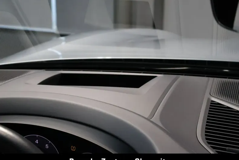 Porsche Cayenne din 2024 cu 22.360 km - oferta POR152039 - foto 16