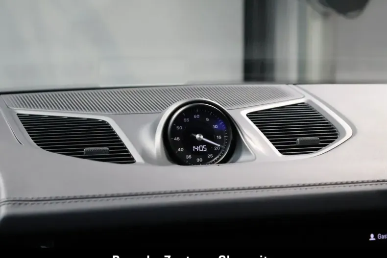 Porsche Cayenne din 2024 cu 22.360 km - oferta POR152039 - foto 17