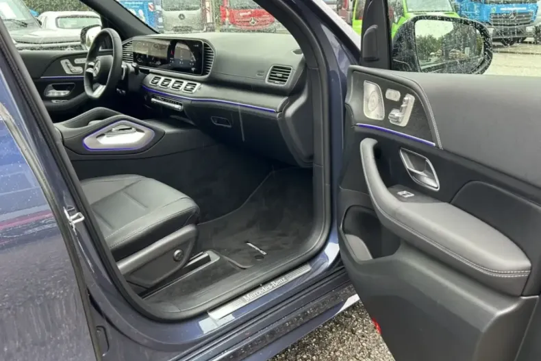 Mercedes-Benz GLE 450 din 2025 cu 8.000 km - oferta MER152054 - foto 13