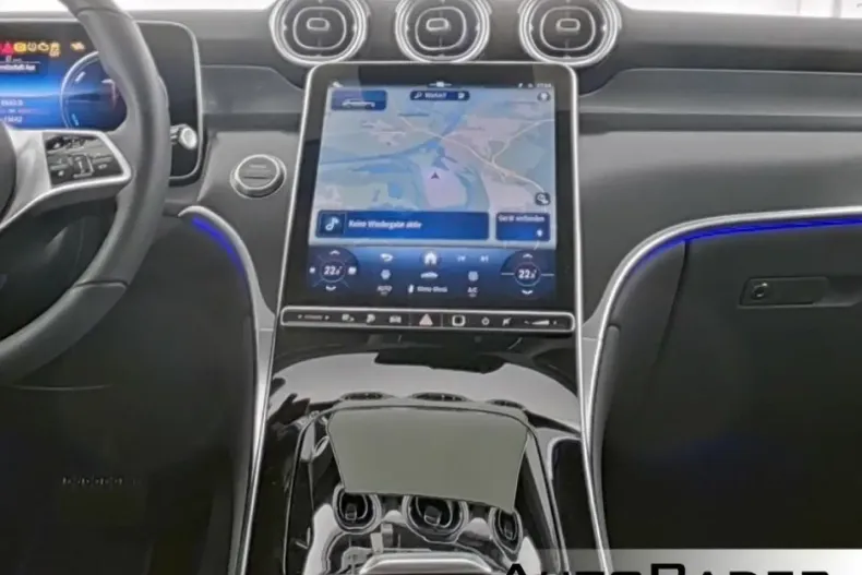 Mercedes-Benz GLC 300 din 2024 cu 15.700 km - oferta MER152055 - foto 9