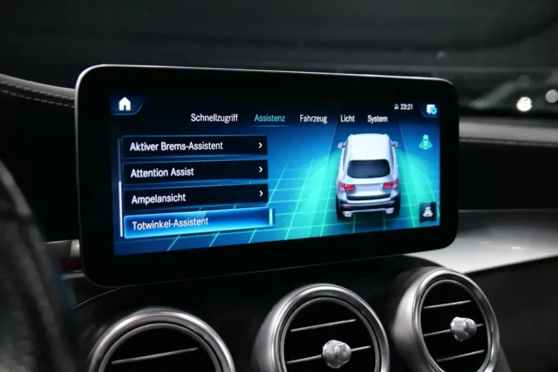 Mercedes-Benz GLC 300 din 2021 cu 93.514 km - oferta MER152062 - foto 16