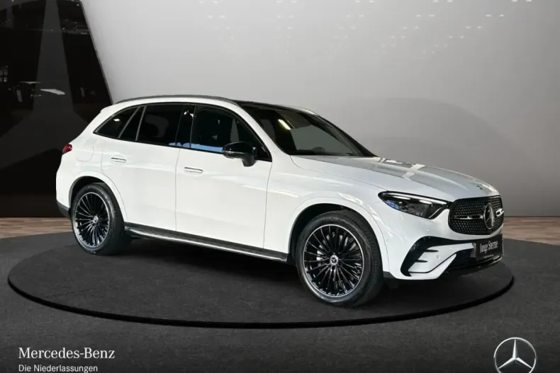 Mercedes-Benz GLC 300 din 2023 cu 30.412 km - oferta MER152063 - foto 3