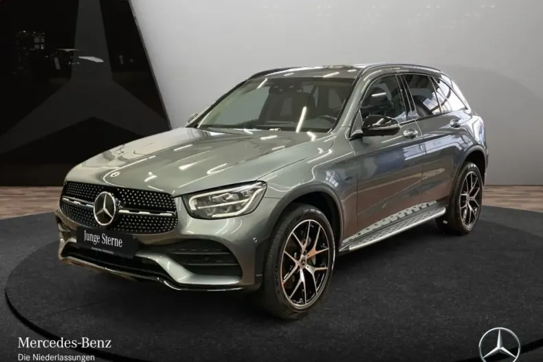 Mercedes-Benz GLC 300 din 2021 cu 90.630 km - oferta MER152064 - foto 1