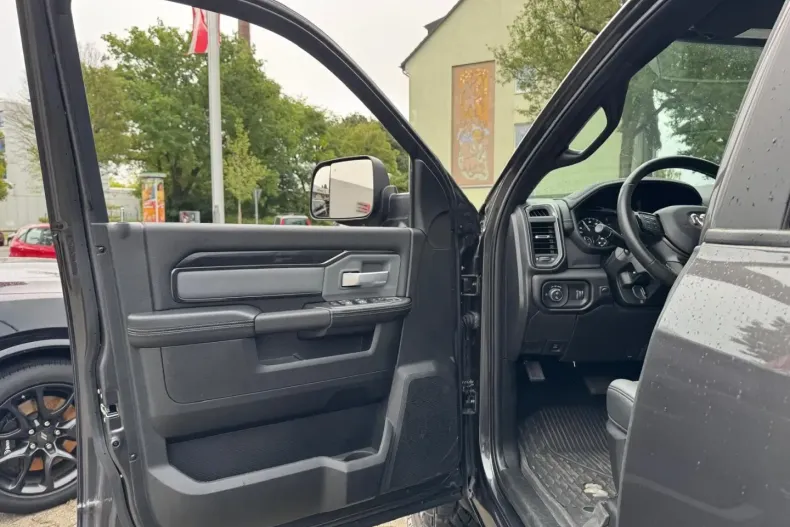 Dodge RAM din 2023 cu 22.450 km - oferta DOD152068 - foto 13