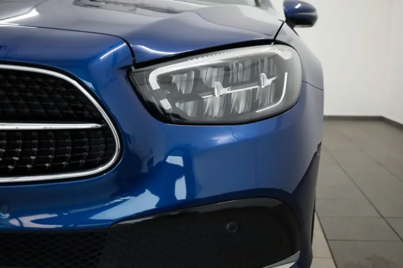 Mercedes-Benz E 200 din 2021 cu 46.400 km - oferta MER152070 - foto 27