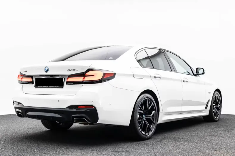 BMW 545 din 2022 cu 98.765 km - oferta BMW152073 - foto 2