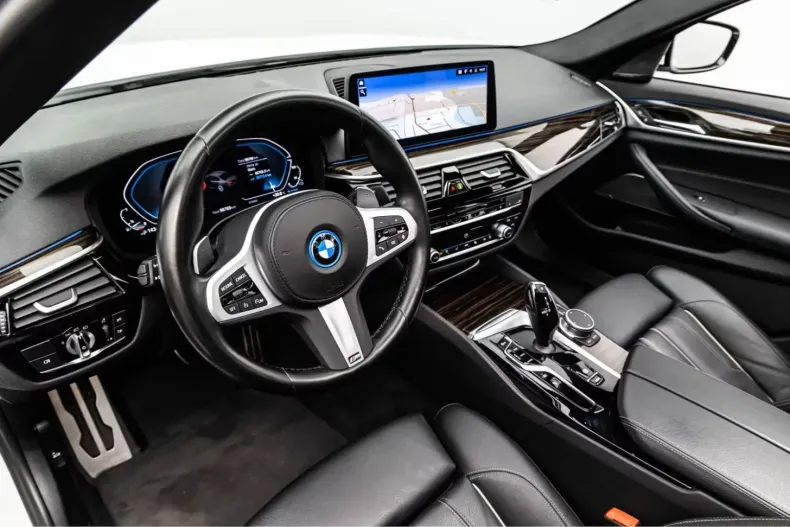 BMW 545 din 2022 cu 98.765 km - oferta BMW152073 - foto 6