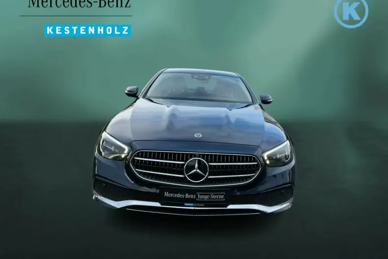 Mercedes-Benz E 300 din 2021 cu 45.934 km - oferta MER152076 - foto 2