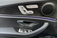 Mercedes-Benz E 300 din 2021 cu 45.934 km - oferta MER152076 - foto 10