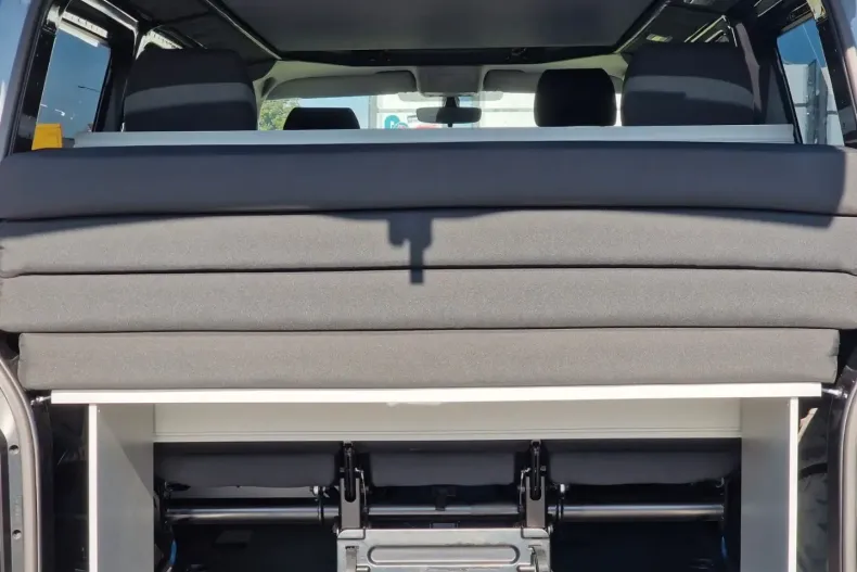 Volkswagen T6 California din 2022 cu 9.000 km - oferta VOL152078 - foto 10