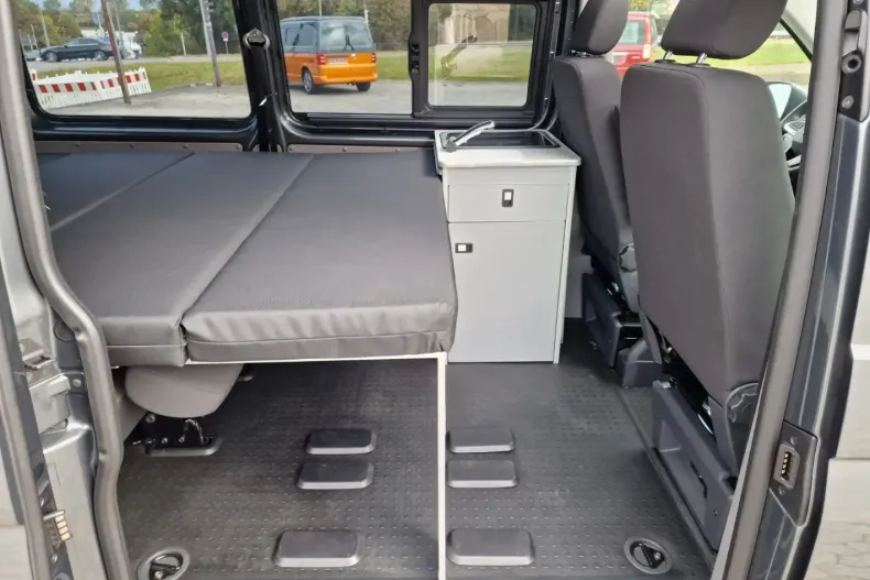 Volkswagen T6 California din 2022 cu 9.000 km - oferta VOL152078 - foto 16