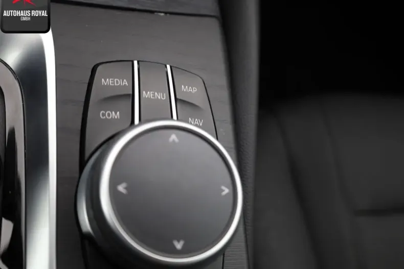 BMW 530 din 2022 cu 63.900 km - oferta BMW152079 - foto 13